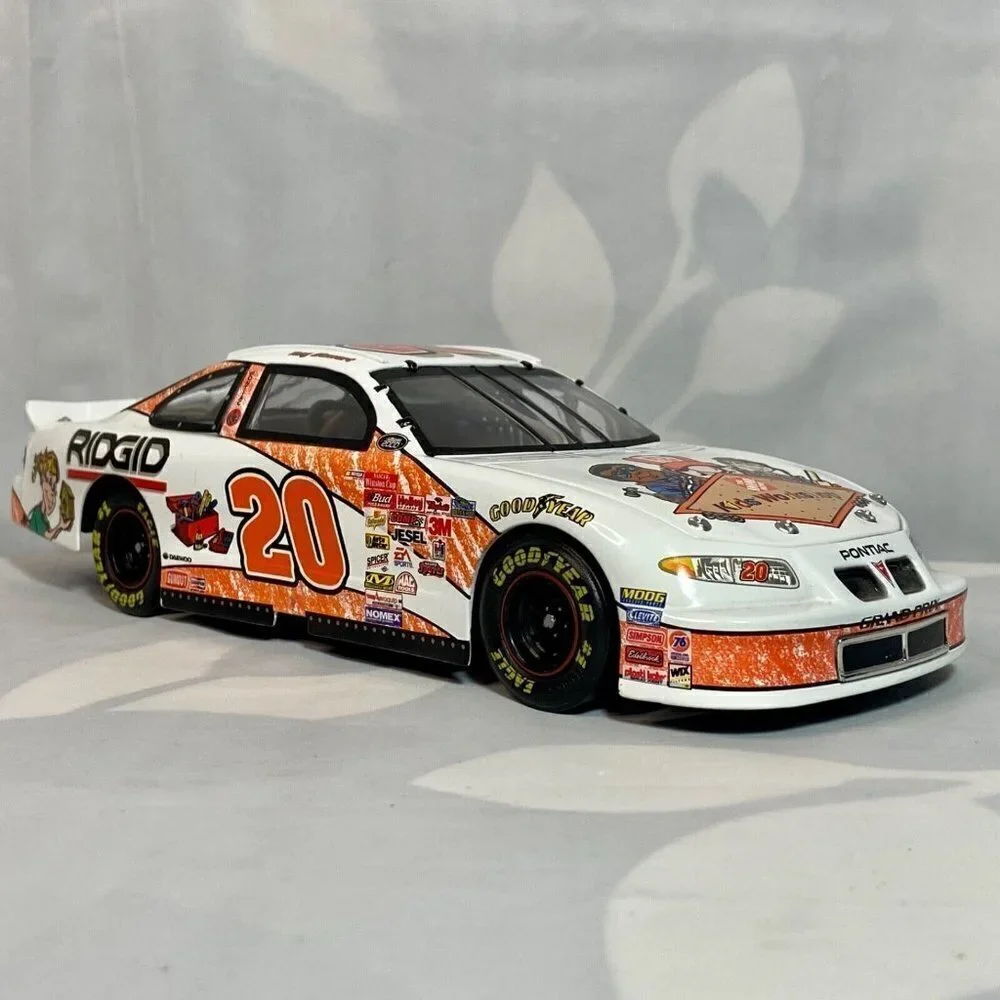 Tony Stewart #20 Home Depot/Kids Workshop 2000 Pontiac Grand Prix Coin Bank RCCA